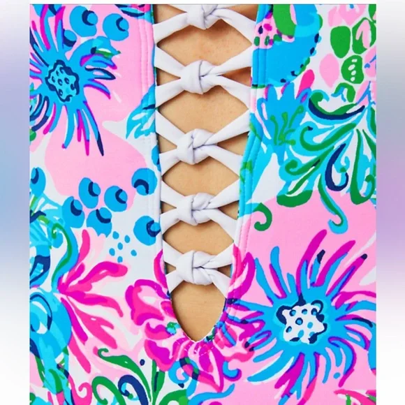 Lilly Pulitzer Isle Lattice One-Piece Swimsuit - Picture 5 of 9